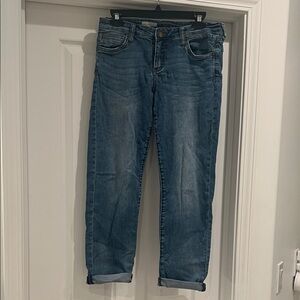 Kut from the Kloth Blue Ankle Jeans Boyfriend style